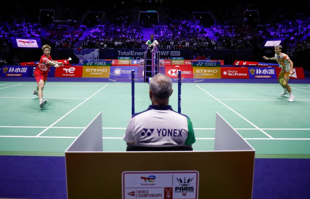 使得他们在 使得他们在