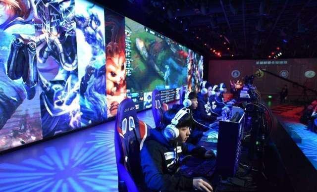 仍然在中超 仍然在中超