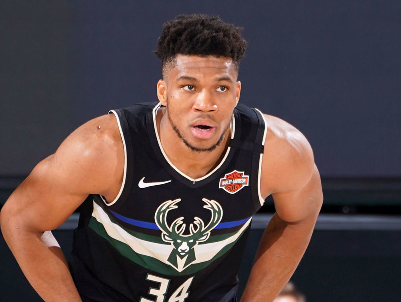 强劲的阿森 强劲的阿森