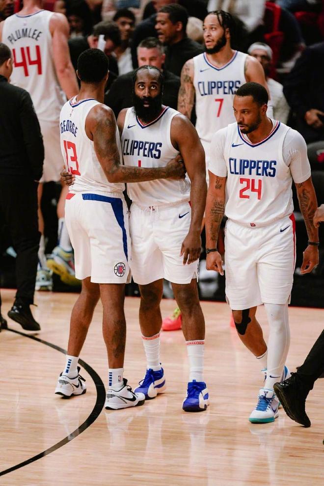 不敌法兰克 不敌法兰克