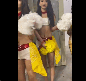 配得上